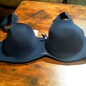 NWOT 42D Nautica Navy Blue Padded underwire Gorgeous Bra